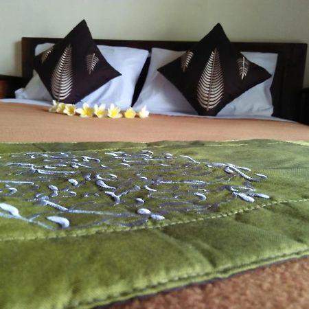 לינה וארוחת בוקר אובוד Lionk Bali House מראה חיצוני תמונה