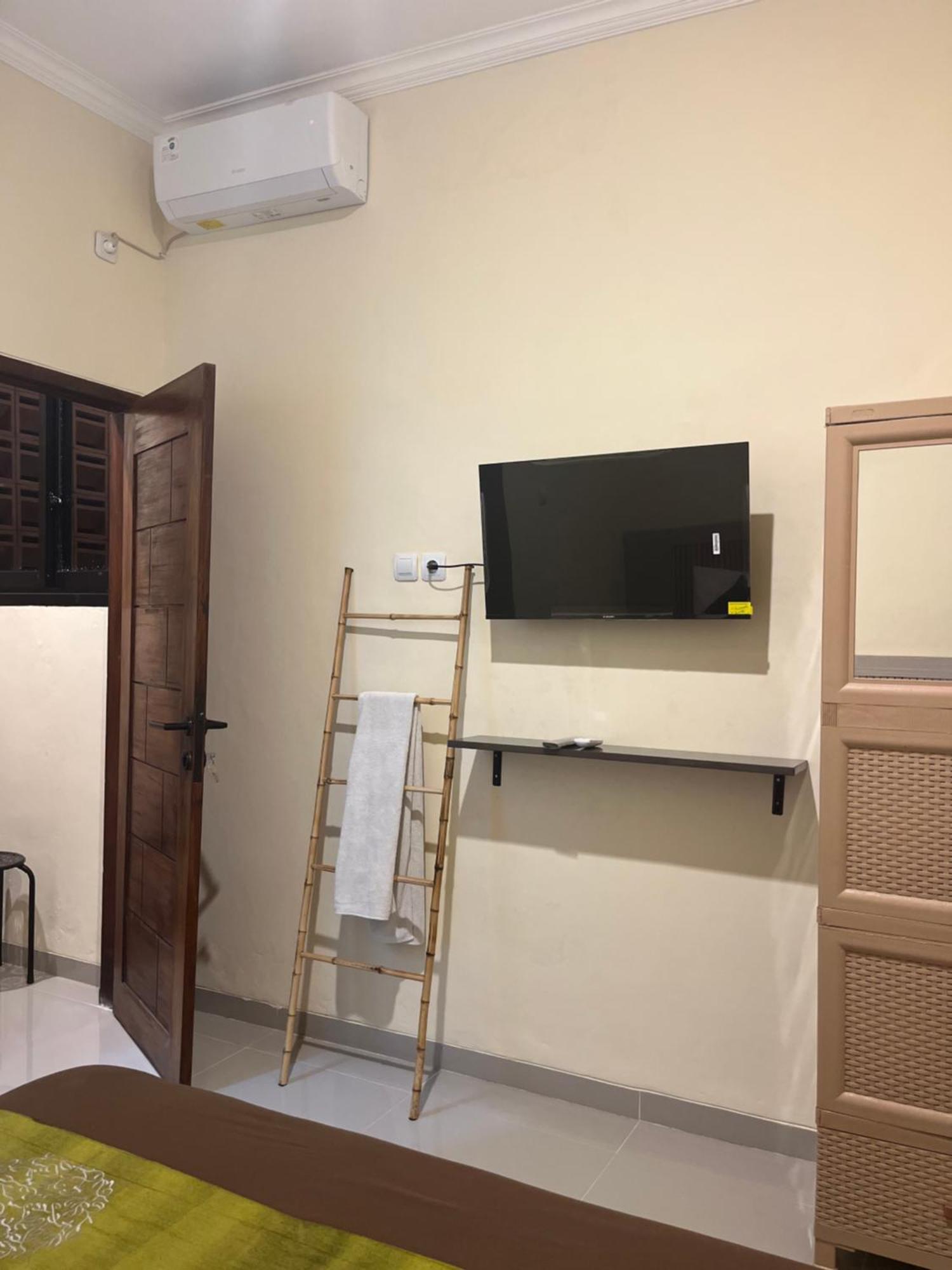 לינה וארוחת בוקר אובוד Lionk Bali House מראה חיצוני תמונה