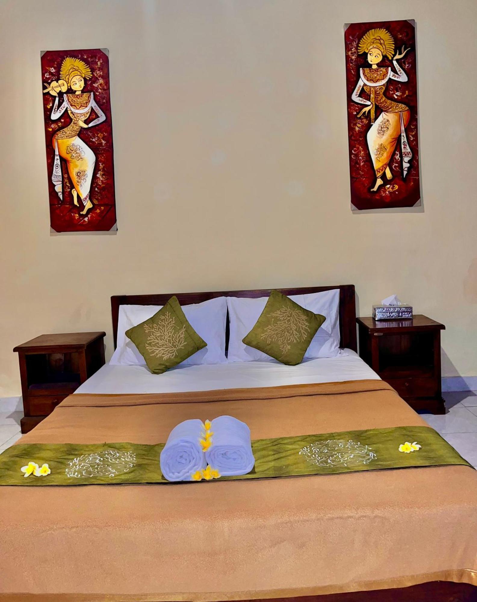 לינה וארוחת בוקר אובוד Lionk Bali House מראה חיצוני תמונה