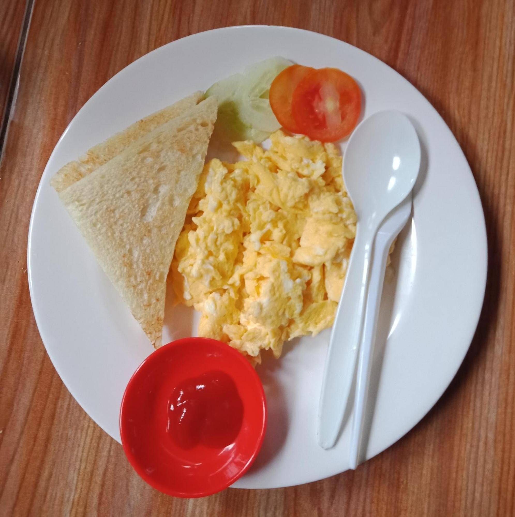 לינה וארוחת בוקר אובוד Lionk Bali House מראה חיצוני תמונה