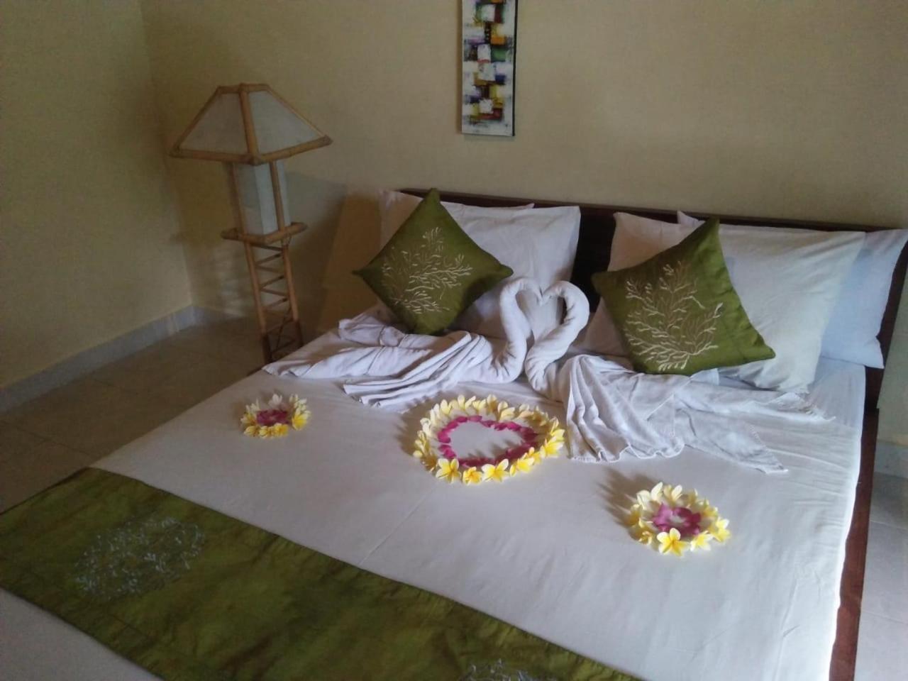 לינה וארוחת בוקר אובוד Lionk Bali House מראה חיצוני תמונה
