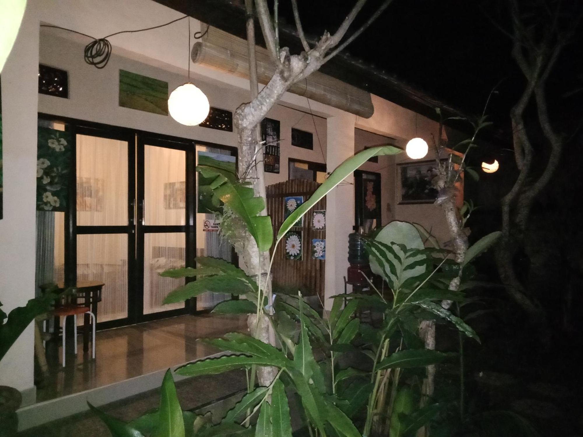לינה וארוחת בוקר אובוד Lionk Bali House מראה חיצוני תמונה