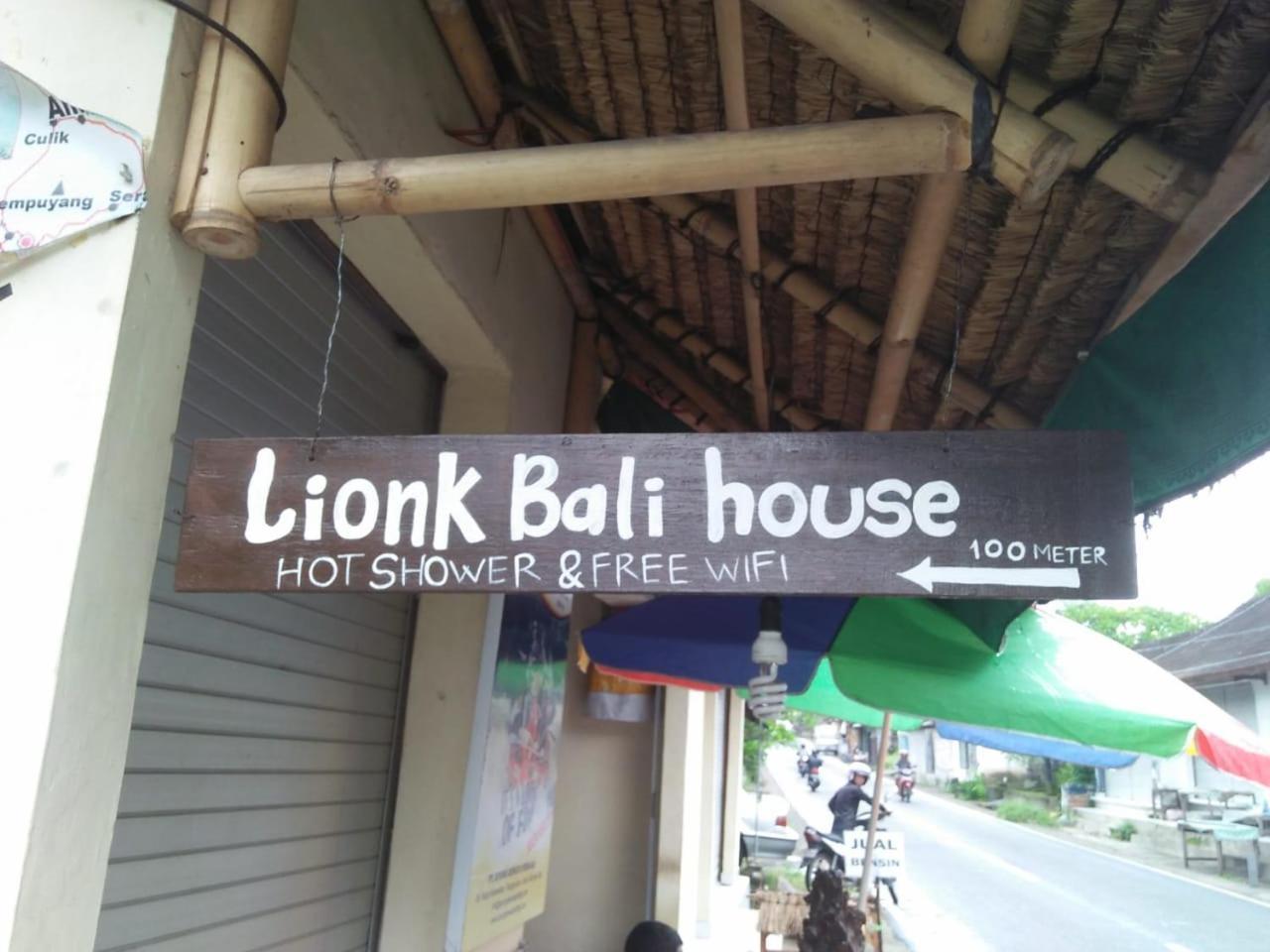 לינה וארוחת בוקר אובוד Lionk Bali House מראה חיצוני תמונה